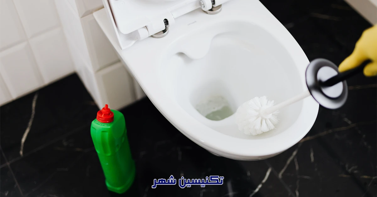 You are currently viewing علت بوی توالت فرنگی: چرا بوی ناخوشایند ایجاد می‌شود و چگونه آن را رفع کنیم؟